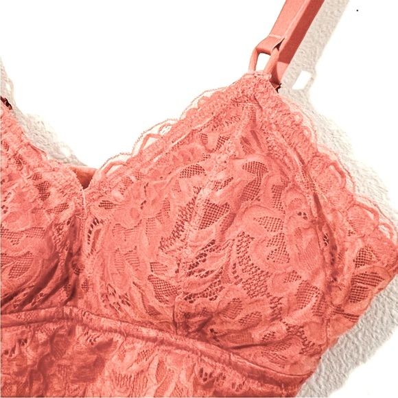 Aerie New Blooms Lace Padded Triangle Bralette in Coral size XL - Picture 6 of 8